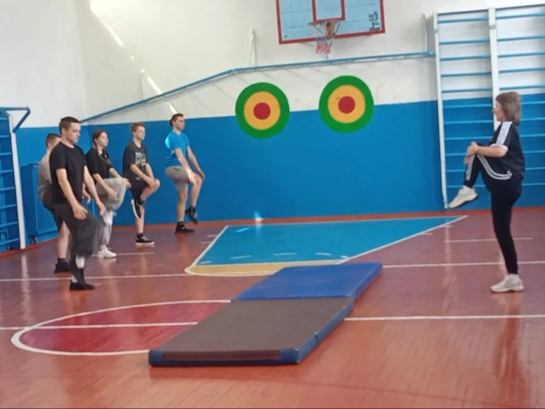 Внутришкольные соревнования по гимнастике &amp;quot;Акробатика&amp;quot;..